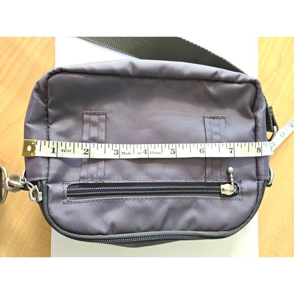 Baggallini Oakland Crossbody Water Resistant Bag New Without Tags In Medium Gray - Picture 5 of 9